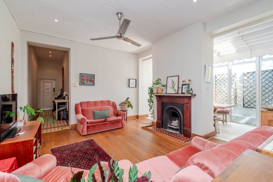 2 Bedroom Property for Sale in Tamboerskloof Western Cape